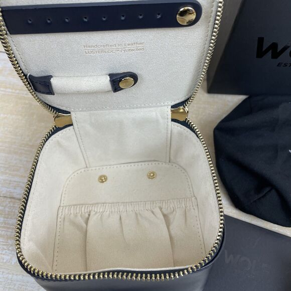 WOLF Maria Zip Jewelry Travel Cube Navy Leather w/ Original Box & Dust Bag - Picture 5 of 16